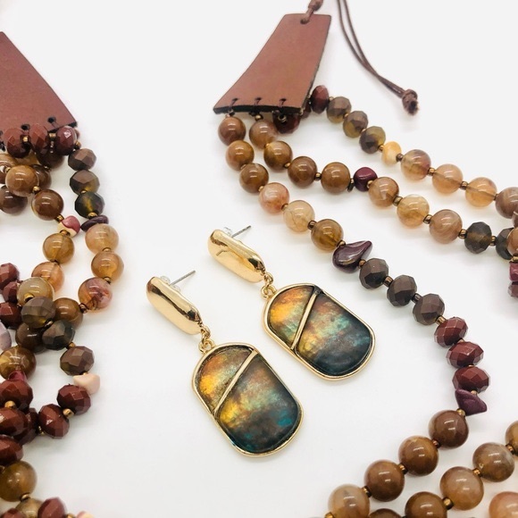 Vintage Unique Bead Necklace & Iridescent Earrings - Picture 8 of 16